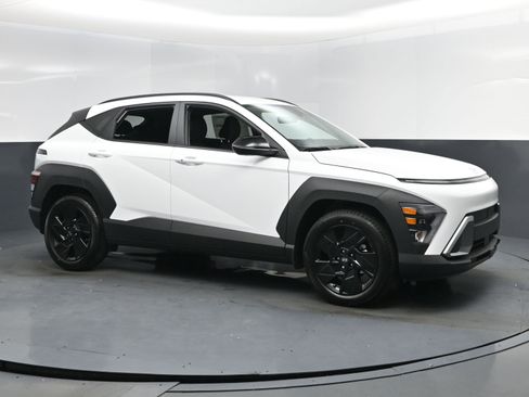 New 2026 Hyundai Kona SEL Sport image 2