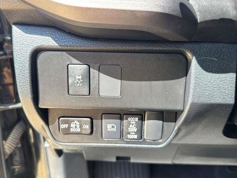 Used 2021 Toyota Tacoma TRD Off-Road w/ Technology Package AWD/4WD image 20