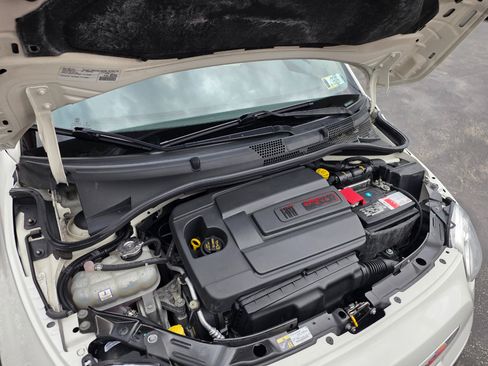 Used 2016 FIAT 500 Pop image 32