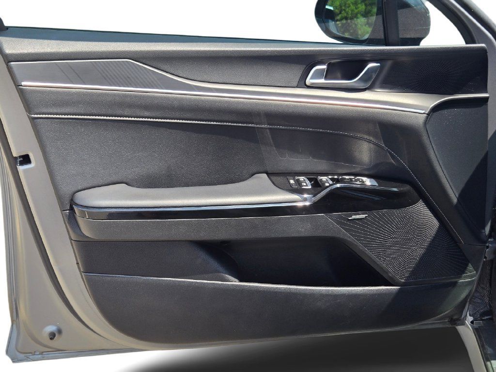 Certified 2025 Kia K5 GT-Line w/ GT-Line Premium Package FWD image 14