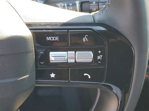 New 2026 Kia Sorento LX image 12