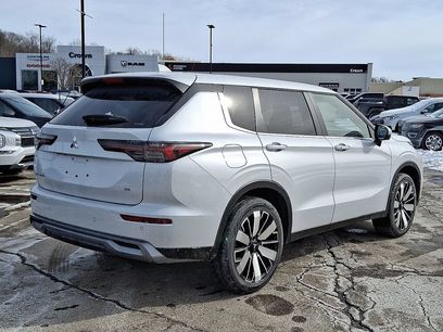 New 2026 Mitsubishi Outlander SE