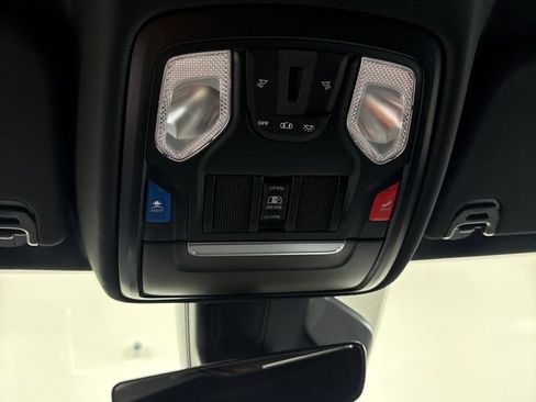 New 2026 RAM 1500 4x4 Crew Cab image 13