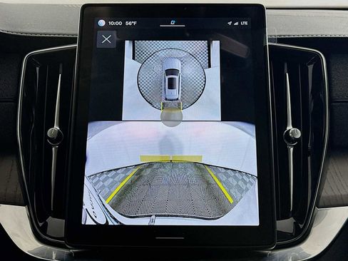 New 2025 Volvo XC90 T8 Ultra w/ Protection Package Premier image 15