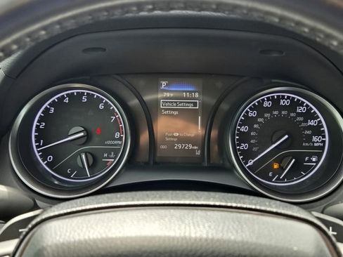 Used 2022 Toyota Camry SE FWD image 24