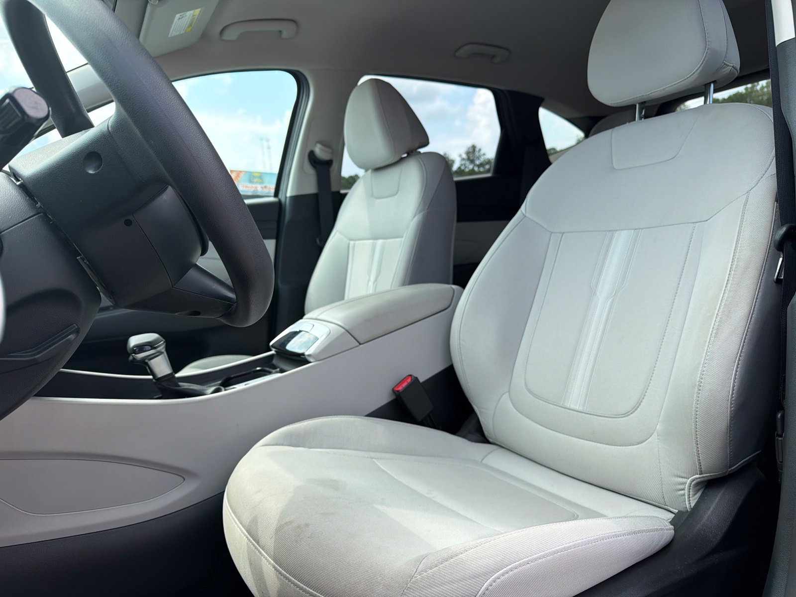 Used 2025 Hyundai Tucson SEL FWD image 8