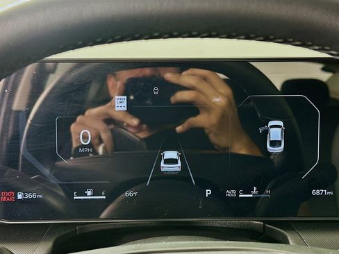 Certified 2025 Kia K4 EX FWD image 5