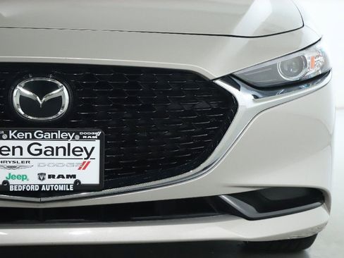 Used 2025 MAZDA MAZDA3 s image 7