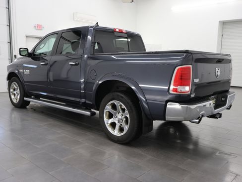 Used 2016 RAM 1500 Laramie w/ Convenience Group AWD/4WD image 6