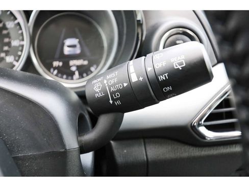 Used 2023 MAZDA CX-9 Touring image 19