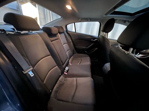 Used 2016 MAZDA MAZDA3 i Touring w/ Popular Equipment Package image 27