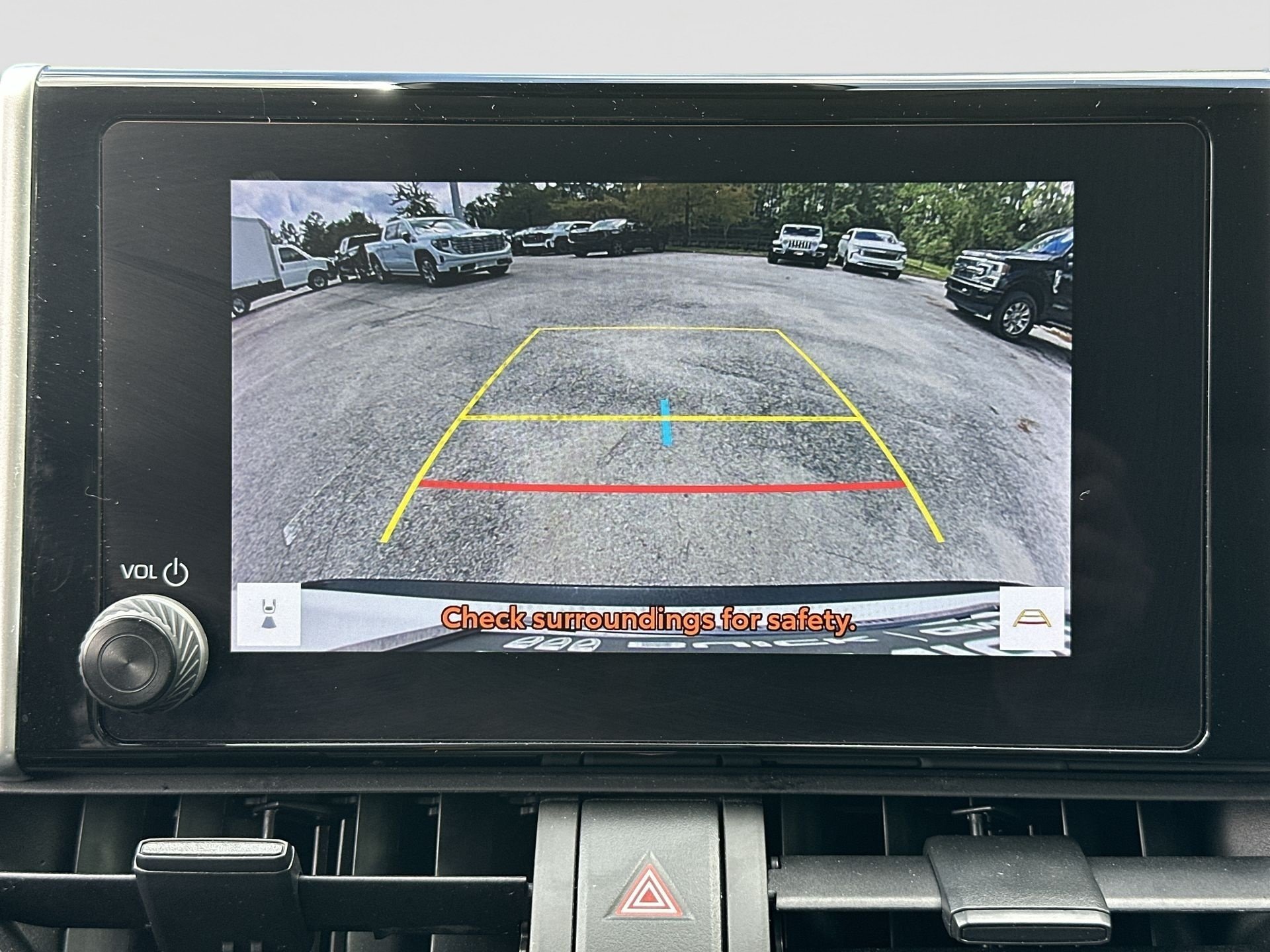 Used 2024 Toyota RAV4 XLE FWD image 15