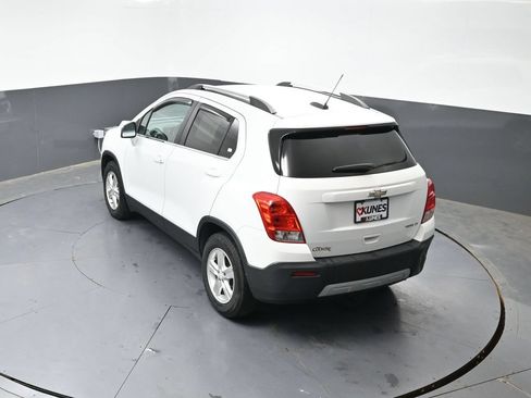 Used 2016 Chevrolet Trax LT w/ LT Convenience Package FWD image 45