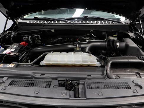Certified 2024 Ford Expedition XLT AWD/4WD image 18