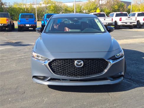 Used 2024 MAZDA MAZDA3 s image 4