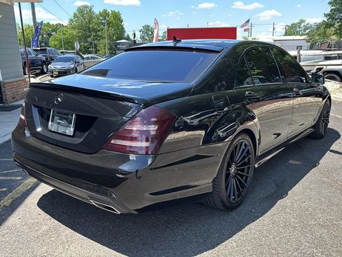 Used 2011 Mercedes-Benz S 550 4MATIC image 5