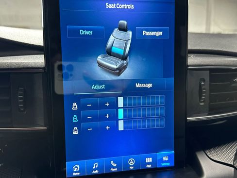 Used 2020 Ford Explorer ST w/ Premium Technology Package image 22