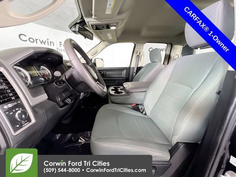 Used 2016 RAM 1500 Express w/ Black Ram 1500 Express Group AWD/4WD image 22