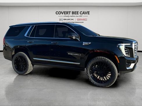 New 2026 GMC Yukon Denali w/ Denali Reserve Package image 10