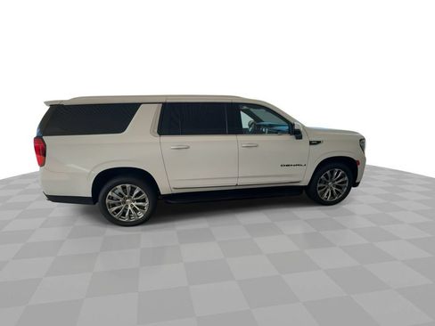 Certified 2021 GMC Yukon XL Denali AWD/4WD image 9