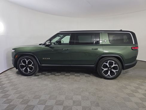 Used 2024 Rivian R1S Adventure AWD/4WD image 2