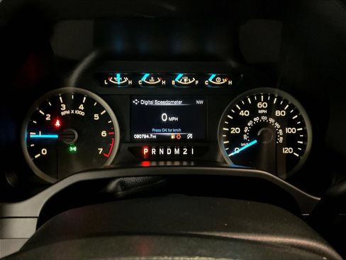 Used 2016 Ford F150 XLT w/ Equipment Group 301A Mid AWD/4WD image 14