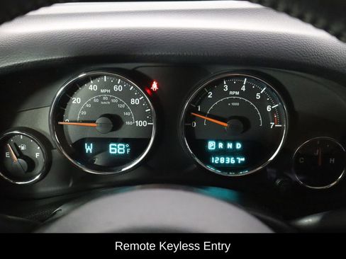 Used 2018 Jeep Wrangler Unlimited Sport S AWD/4WD image 11