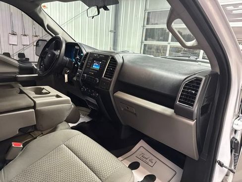 Used 2016 Ford F150 XLT AWD/4WD image 23