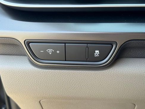 New 2026 Kia Carnival FWD image 22
