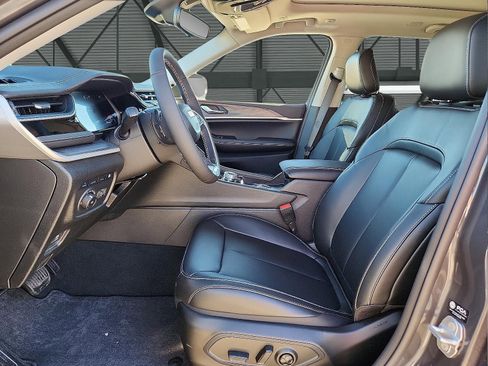 New 2024 Jeep Grand Cherokee Limited 4xe image 7