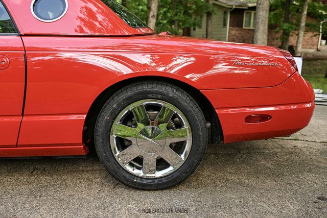 Used 2002 Ford Thunderbird RWD image 5