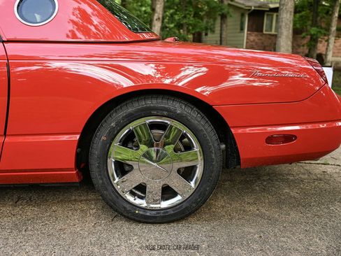 Used 2002 Ford Thunderbird RWD image 5
