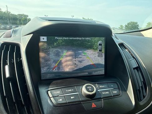 Used 2018 Ford Escape SEL AWD/4WD image 27
