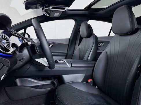 Certified 2024 Mercedes-Benz EQE 500 4MATIC Sedan image 16