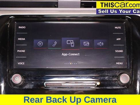 Used 2021 Volkswagen Passat 2.0T SE w/ Luggage Net & Mats Package FWD image 18