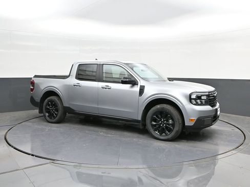 Used 2023 Ford Maverick Lariat w/ Lariat Luxury Package image 17