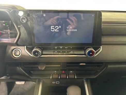 Used 2023 Chevrolet Colorado Trail Boss w/ Advanced Trailering Package image 21