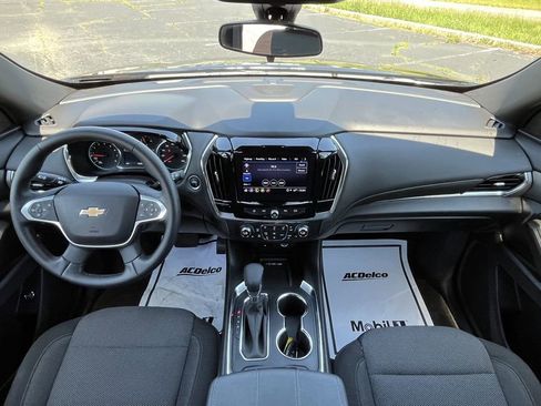 Certified 2023 Chevrolet Traverse LT AWD/4WD image 11