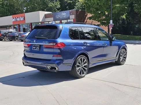 Used 2019 BMW X7 xDrive50i w/ M Sport Package image 21