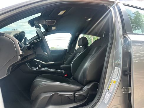 Used 2024 Honda Civic Sport image 8