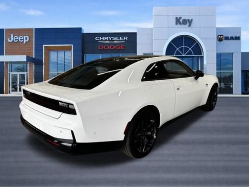 New 2024 Dodge Charger R/T w/ Plus Group image 7
