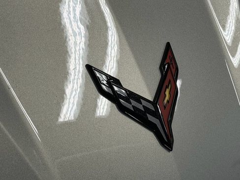 Used 2024 Chevrolet Corvette Stingray Premium Cpe RWD image 10