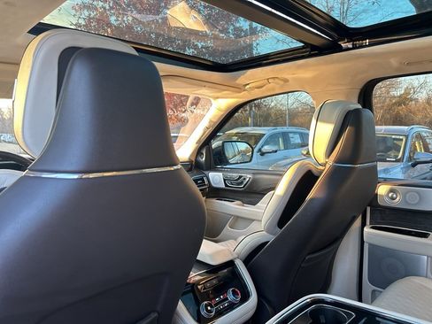 Used 2018 Lincoln Navigator Black Label w/ Cargo Package image 29