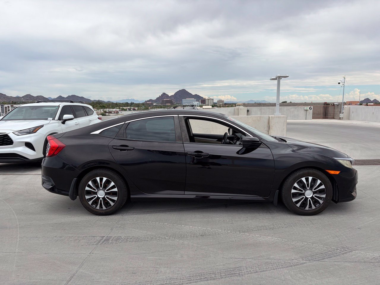 Used 2016 Honda Civic LX image 3