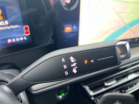 New 2025 Chevrolet Traverse LT w/ Driver Confidence Package image 20