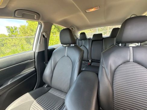 Used 2023 Toyota Camry SE FWD image 29