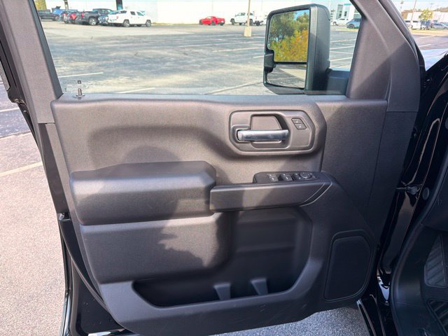 New 2026 Chevrolet Silverado 2500 Custom w/ Custom Value Package AWD/4WD image 10