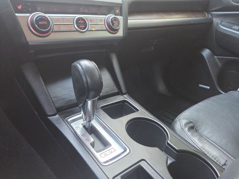 Used 2016 Subaru Outback 2.5i Limited image 48