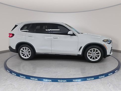 Certified 2022 BMW X5 sDrive40i w/ Parking Assistance Package image 6