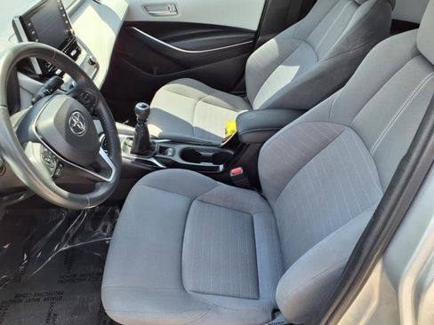 Used 2021 Toyota Corolla SE image 9